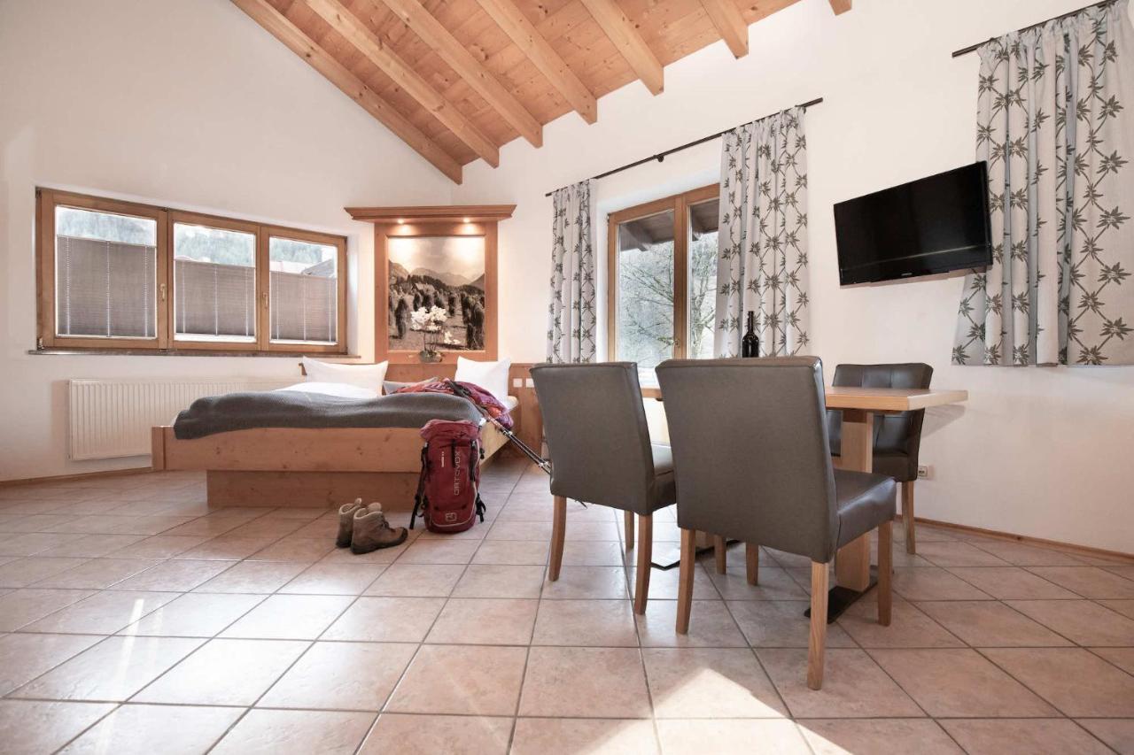 Hotel-Gasthof Der Wiesengrund Bad Hindelang Esterno foto