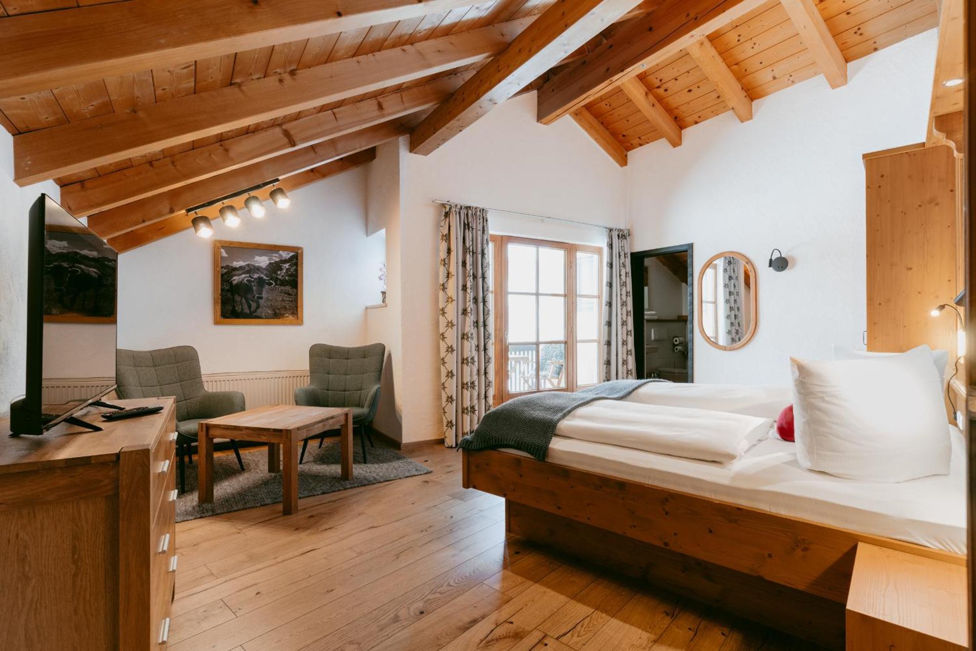 Hotel-Gasthof Der Wiesengrund Bad Hindelang Esterno foto