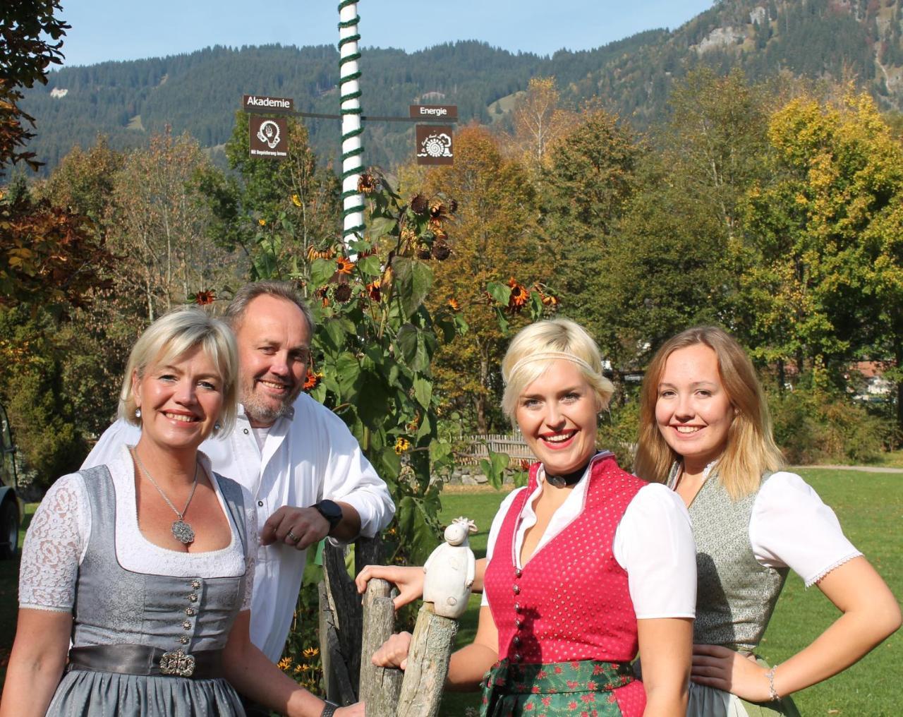 Hotel-Gasthof Der Wiesengrund Bad Hindelang Esterno foto